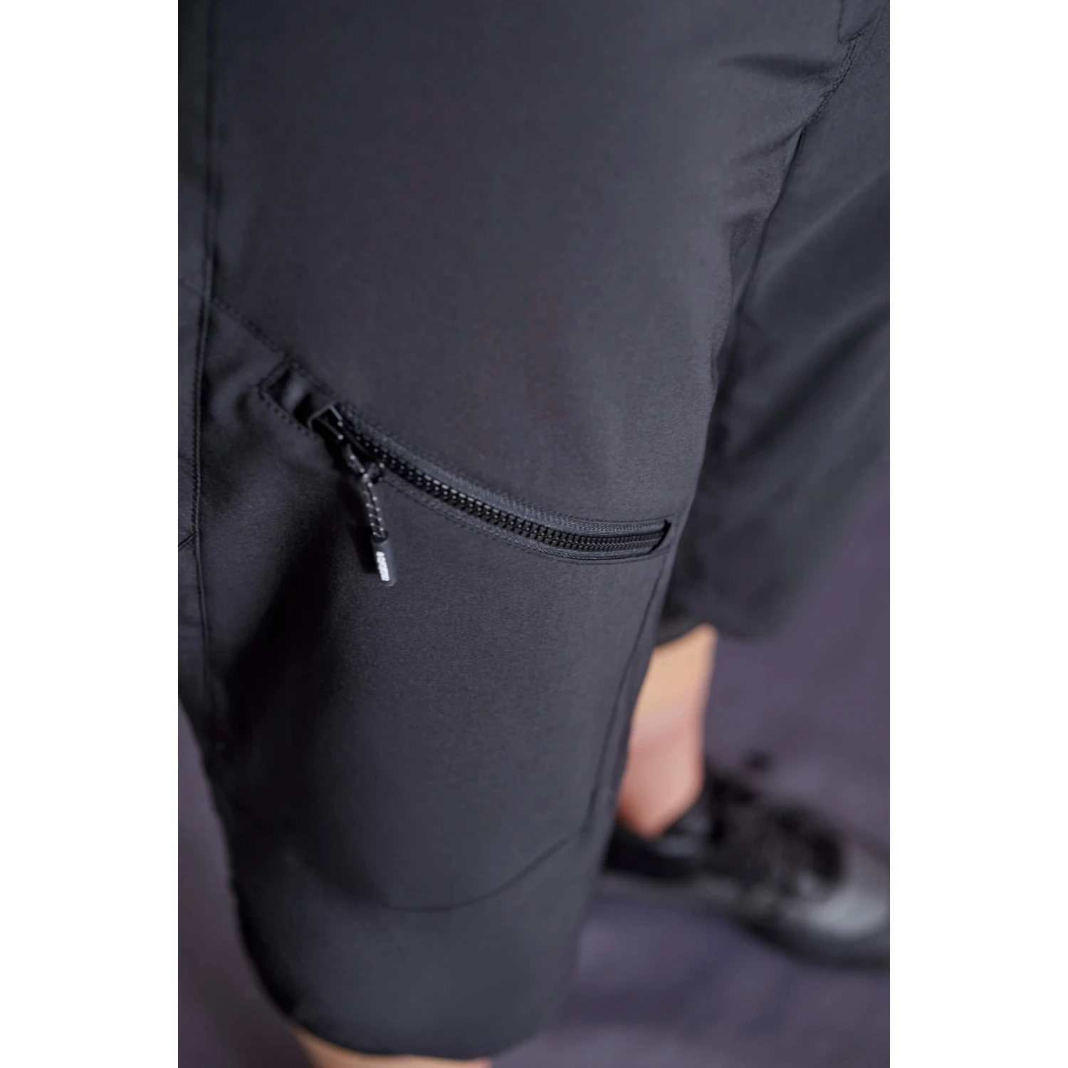 Maloja RossaM. Women's Enduro Shorts - Glow 8046 - Image 5