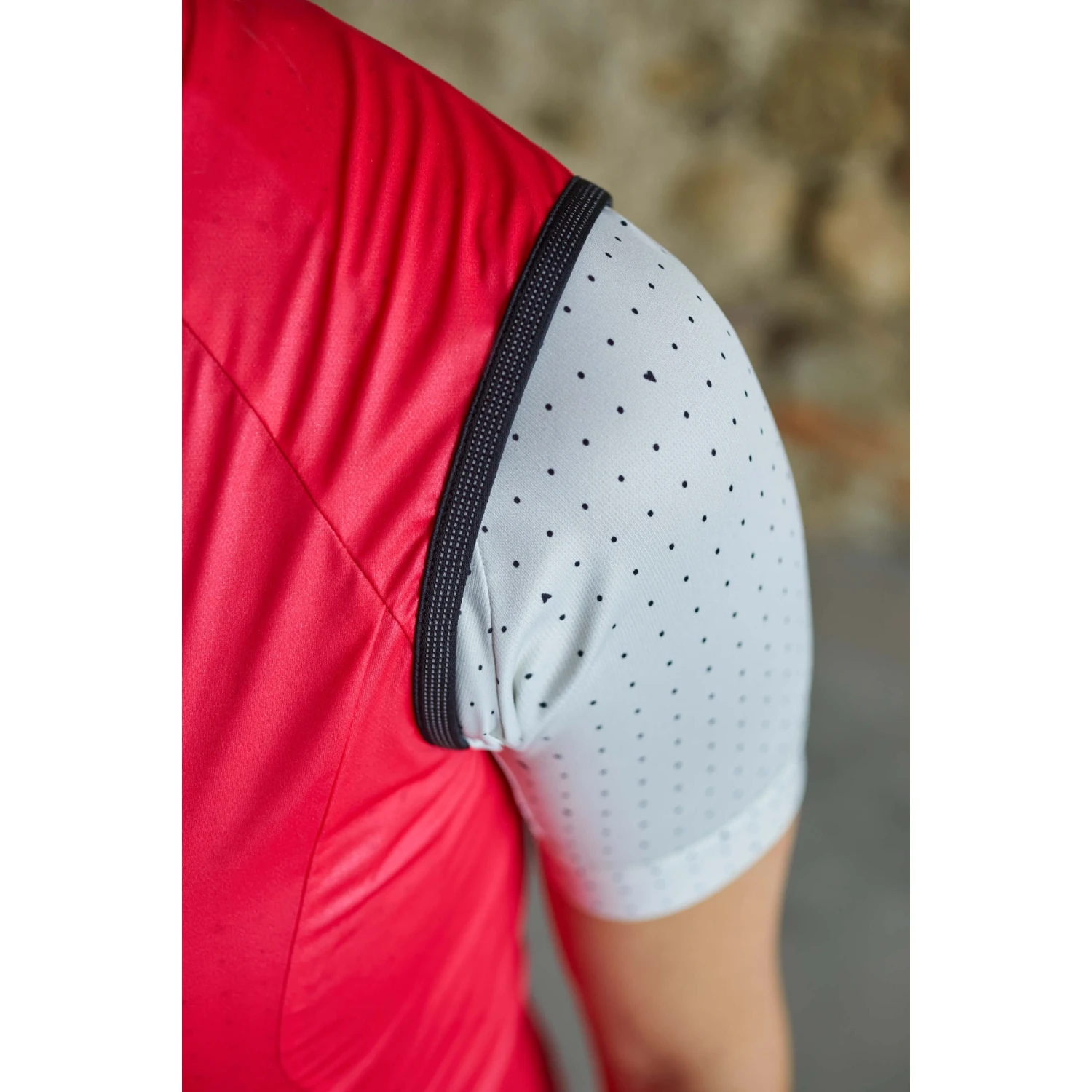 Maloja VeldaM. Women's Roadbike Vest - Raspberry 0311 - Image 6
